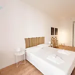 Lazzaretto Vecchio 22 Tirabora Short Rent Trieste