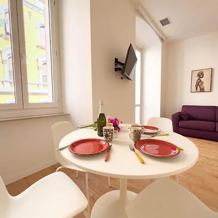 Lazzaretto Vecchio 22 Tirabora Short Rent Apartamento Trieste