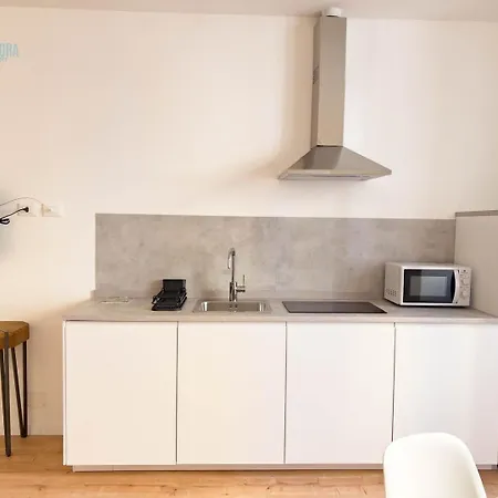 Lazzaretto Vecchio 22 Tirabora Short Rent Apartamento