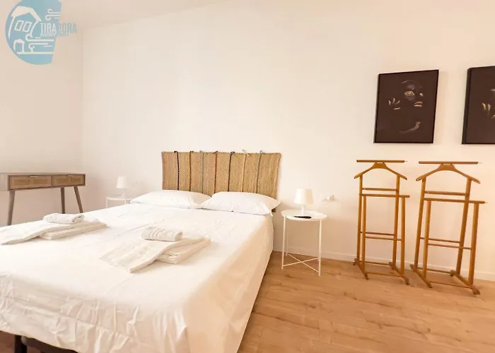 Lazzaretto Vecchio 22 Tirabora Short Rent