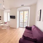 Lazzaretto Vecchio 22 Tirabora Short Rent Apartamento Trieste