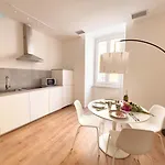 Lazzaretto Vecchio 22 Tirabora Short Rent Apartamento Trieste