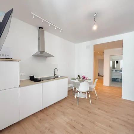 Lazzaretto Vecchio 22 Tirabora Short Rent Daire Trieste