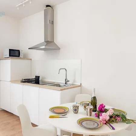 Lazzaretto Vecchio 22 Tirabora Short Rent *