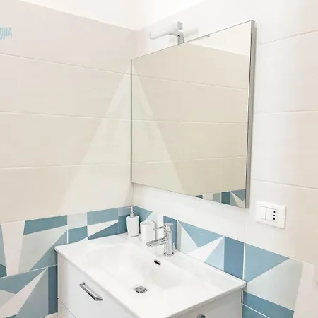 Lazzaretto Vecchio 22 Tirabora Short Rent Апартаменти Трієст