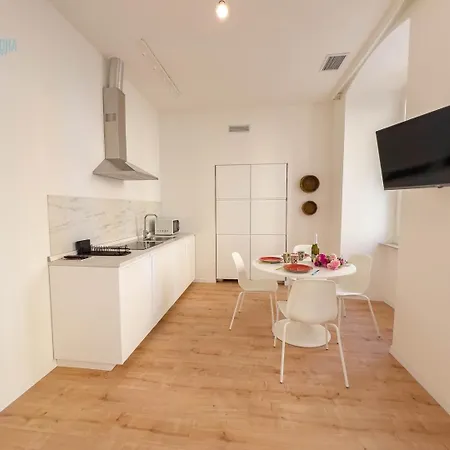 Lazzaretto Vecchio 22 Tirabora Short Rent Daire