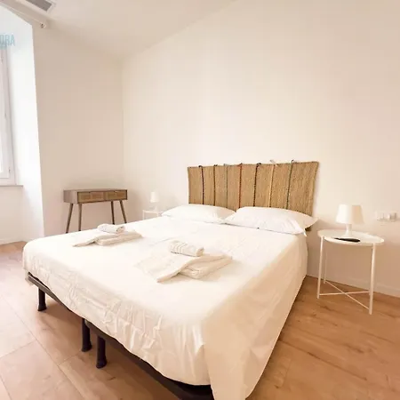 Lazzaretto Vecchio 22 Tirabora Short Rent * Трієст