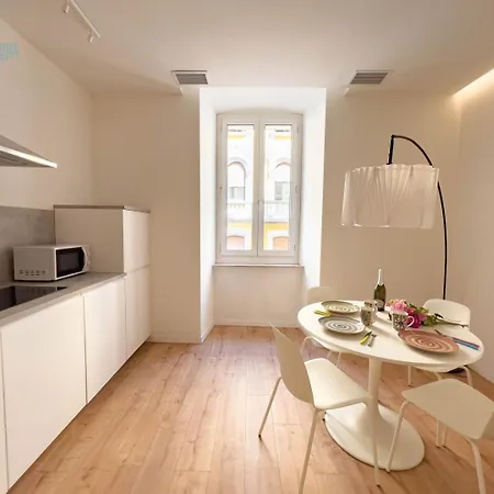 Lazzaretto Vecchio 22 Tirabora Short Rent Apartament Triest