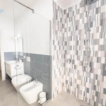 Lazzaretto Vecchio 22 Tirabora Short Rent *