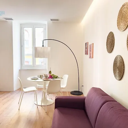 Апартаменти Lazzaretto Vecchio 22 Tirabora Short Rent