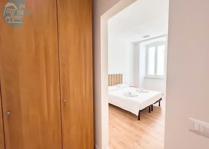 Lazzaretto Vecchio 22 Tirabora Short Rent *