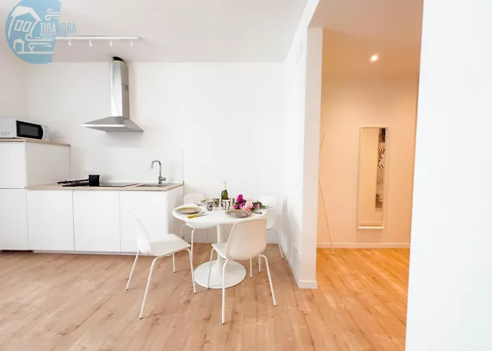 Lazzaretto Vecchio 22 Tirabora Short Rent