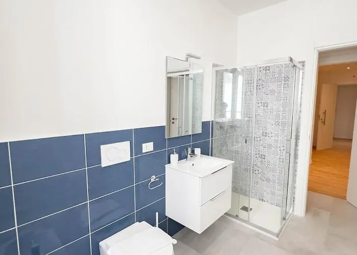 Lazzaretto Vecchio 22 Tirabora Short Rent Trieste